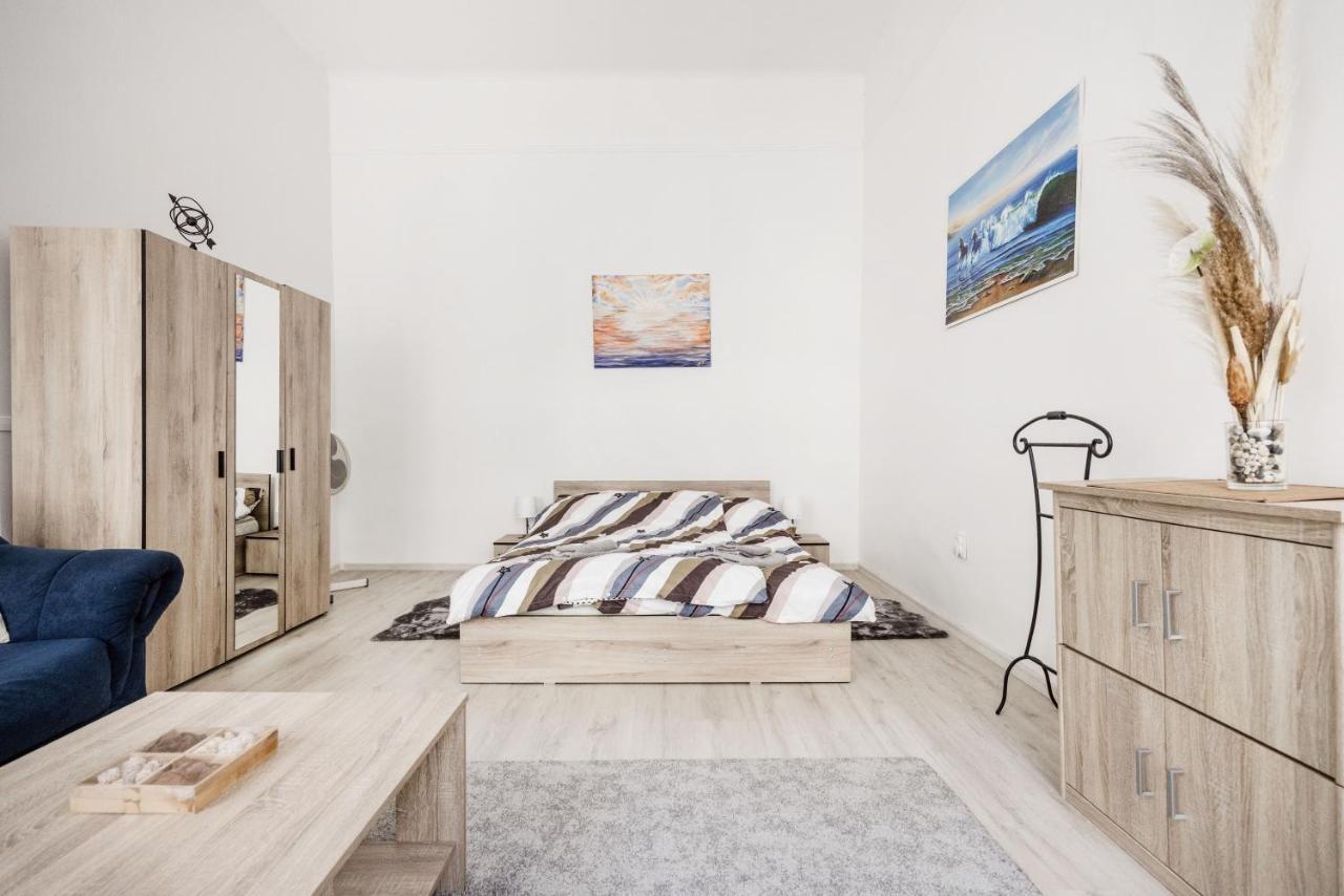 Lovely Studio In The Heart Of 布达佩斯 外观 照片
