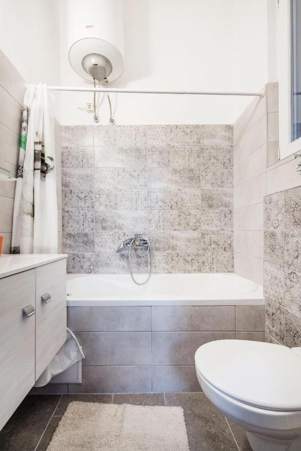 Lovely Studio In The Heart Of 布达佩斯 外观 照片
